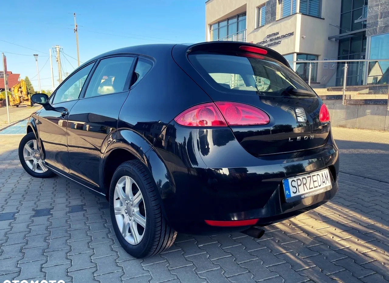 Seat Leon cena 15900 przebieg: 185264, rok produkcji 2007 z Piła małe 407